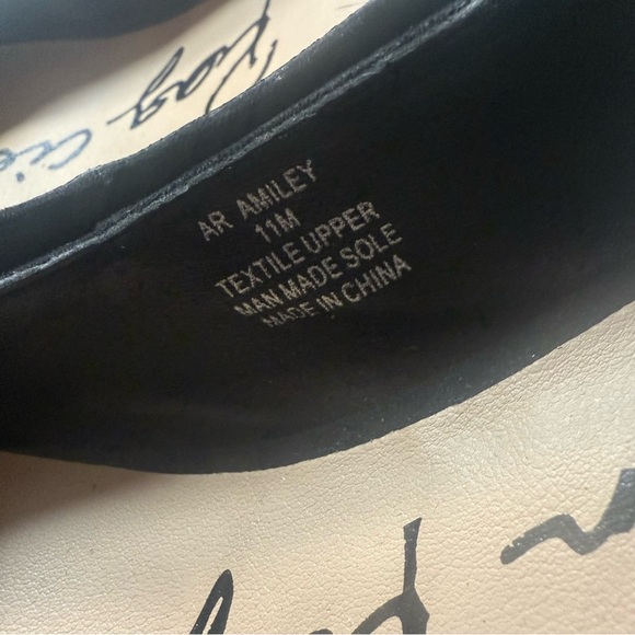 American Rag Classic Black Wedges - Picture 9 of 9